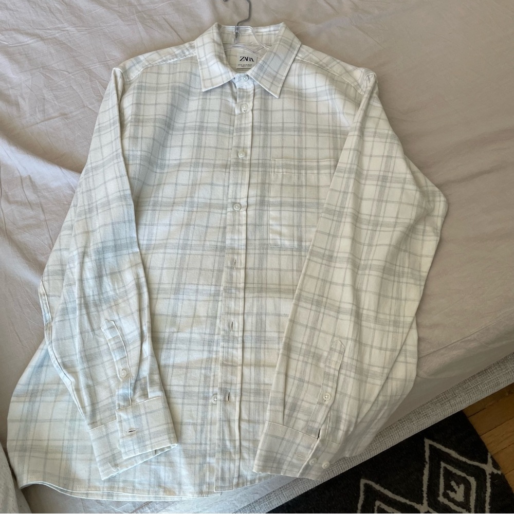 Zara Plaid Button Up Shirt